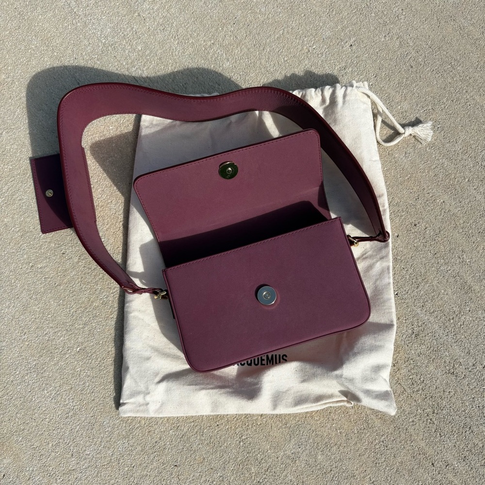Jacquemus Le Carinu Burgundy Flap Leather Shoulder Bag - Picture 7 of 16